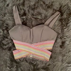 Crop top